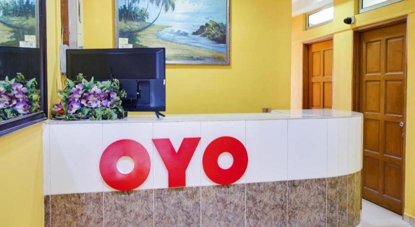 Oyo 89406 Lucky Budget Hotel 닐라이 외부 사진